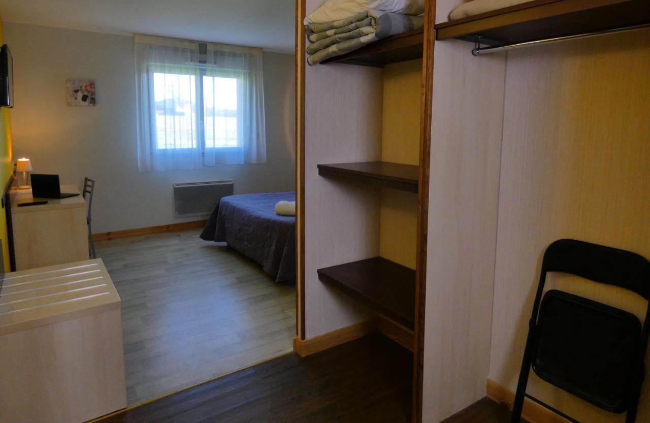 Hotel Azur Saint Junien Cit'Hotel מראה חיצוני תמונה