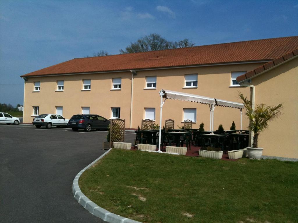 Hotel Azur Saint Junien Cit'Hotel מראה חיצוני תמונה
